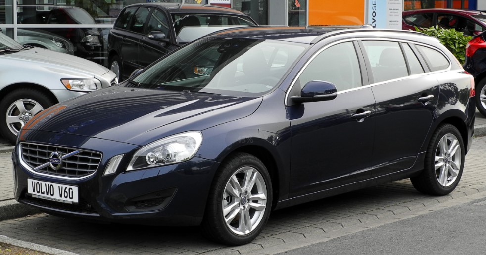 14.Volvo V60